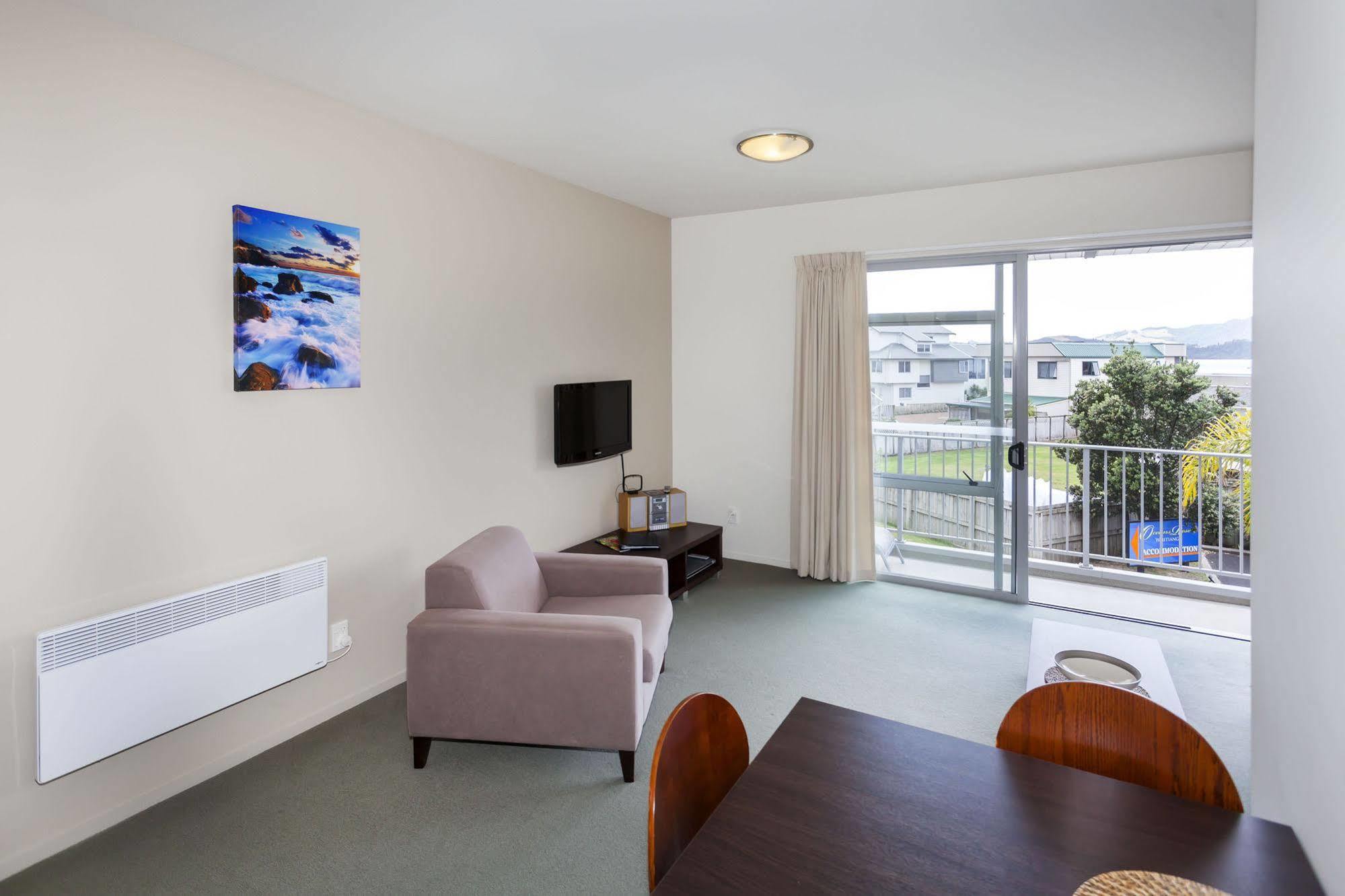 Beachside Resort Motel Whitianga Exterior photo